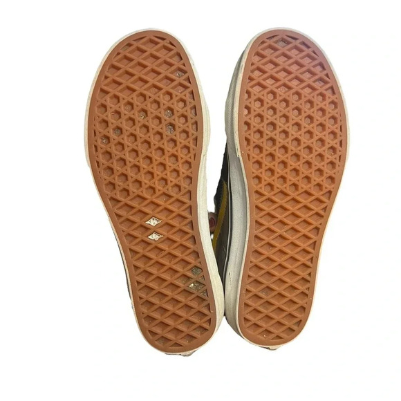 Vans Sk8-Hi Zig Zag High Top Sneakers Multicolor Skate Shoes Women’s Size 5 - Picture 9 of 10